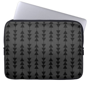 Capa Para Notebook Triângulos de enforcamento preto moderno e Na moda