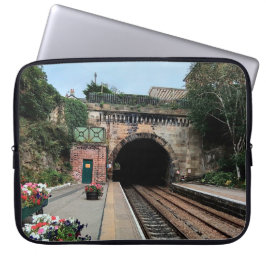 Capa Para Notebook Túnel de Knaresborough