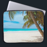 Capa Para Notebook Turquoise Tropical Beach<br><div class="desc">Areia serena e tranquila praia de areia branca tropical. Águas calmas de turquesa e algumas palmeiras para sombra. O lugar perfeito para descansar e relaxar.</div>