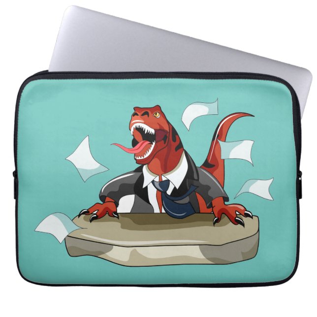 Capa Para Notebook Tyrannosaurus Rex Boss Sentado Em Uma Mesa. (Frente)