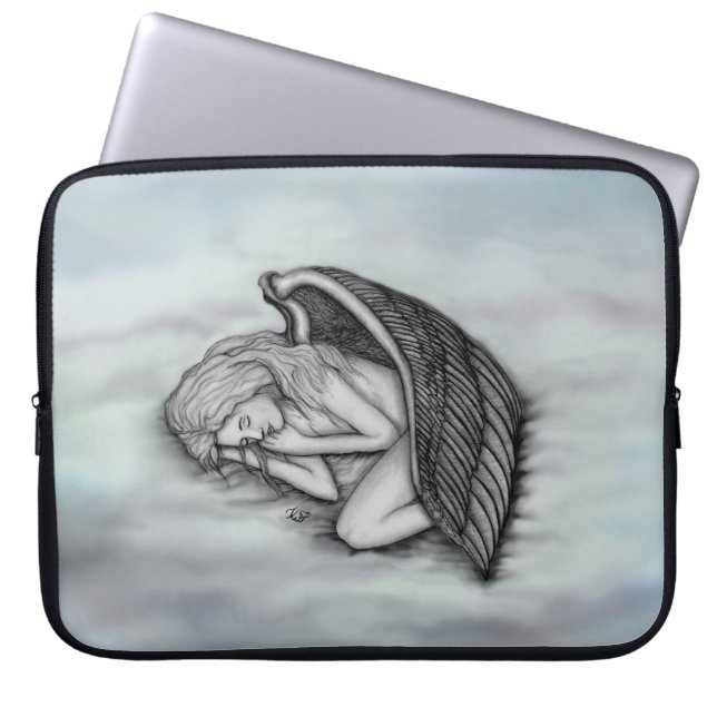 Capa Para Notebook Um anjo adormecido nas nuvens do céu (Frente)