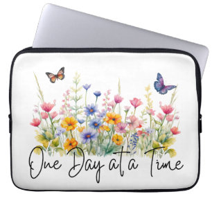 Capa Para Notebook Um dia de cada vez, citações inspiracionais de flo