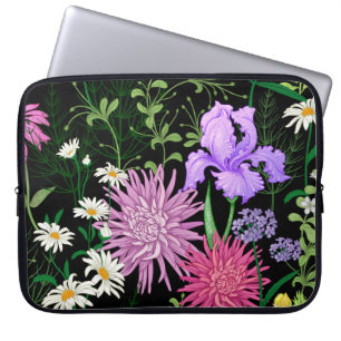 Capa Para Notebook Um padrão de verão perfeito. Camomila de flores se