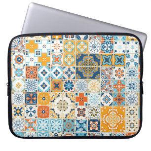 Capa Para Notebook Um padrão perfeito com azulejos portugueses. ído