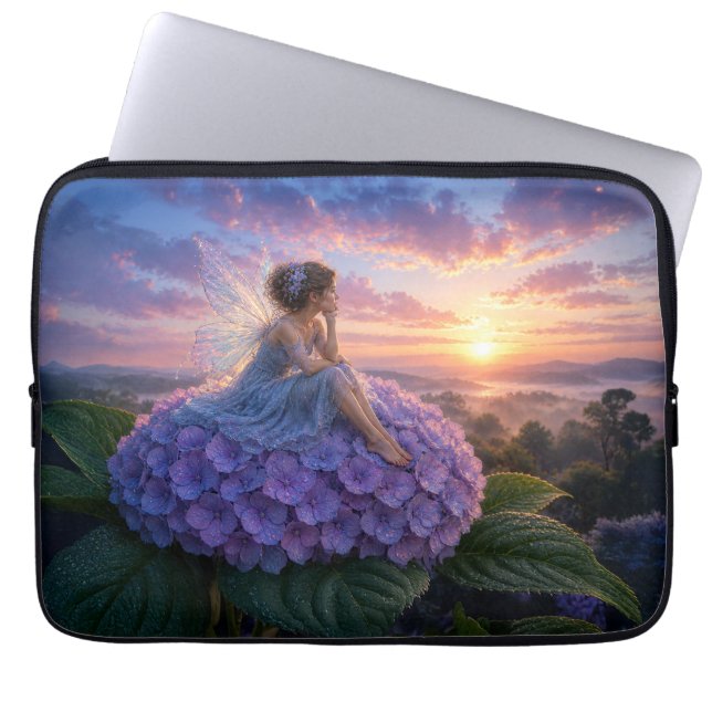 Capa Para Notebook Uma Fada Cumprimentando o Amanhecer  (Frente)