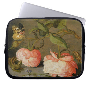 Capa Para Notebook Uma vida imóvel com rosas em uma borda