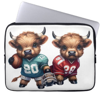 Capa Para Notebook Vacas das Terras Altas e Futebol