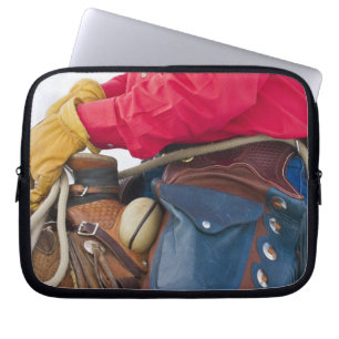 Capa Para Notebook Vaqueiro a Cavalo vestindo Chapas de Couro