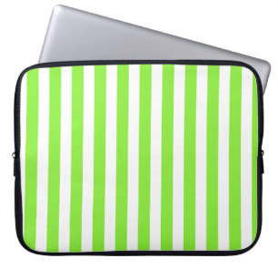 Capa Para Notebook Verdes limões e faixas brancas de doces