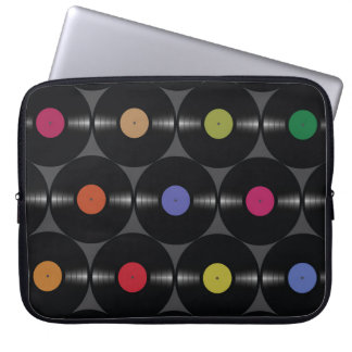 Capa Para Notebook Vinil Geométrico: Fundo Simples Sem Olhos.