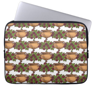 Capa Para Notebook Vintage Art Nouveau rosebush floral wallpaper
