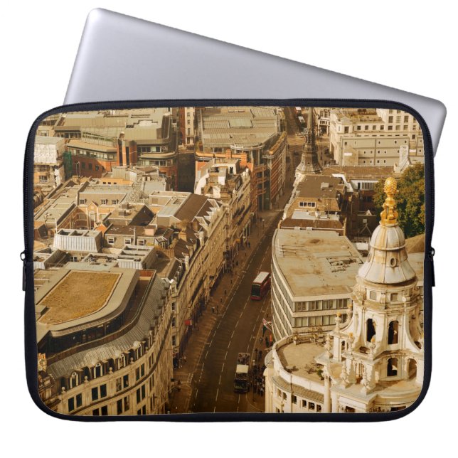 Capa Para Notebook Visão panorâmica de Londres com arquitetura urbana (Frente)