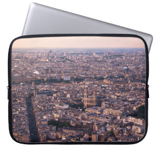 CAPA PARA NOTEBOOK VISTA AERIAL DOS EDIFÍCIOS CIDADÃOS DURANTE O DI