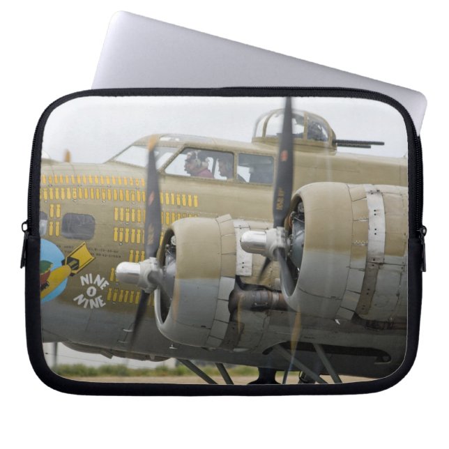 Capa Para Notebook Washington, Olympia, show aéreo militar. 2 (Frente)