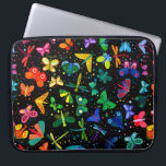 Capa Para Notebook Watercolor Rainbow Butterflies Padrões<br><div class="desc">Watercolor Rainbow Butterflies Kids Bolsa de laptop Padrão.</div>