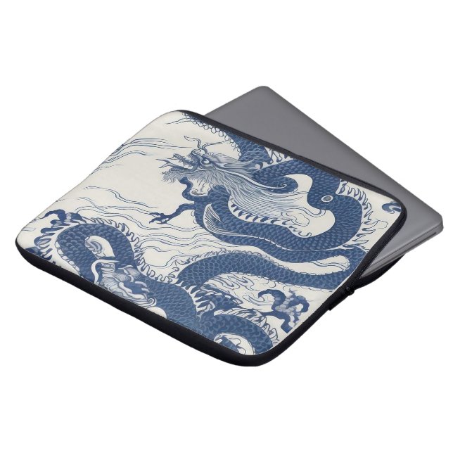 Capa Para Notebook Waves of the dragon Laptop sleeve (Frente Topo)