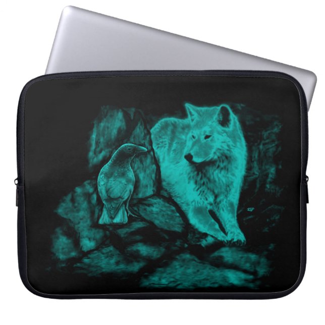 Capa Para Notebook Wolf e Raven na Noite (Frente)