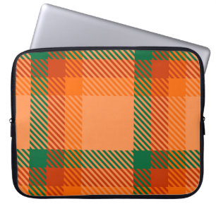Capa Para Notebook Xadrez Escocesa Verde, Vermelho, Laranja e Beige T