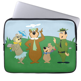 Capa Para Notebook Yogi Bear e Friends Classic Pose