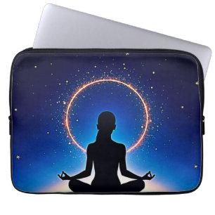 Capa Para Notebook Zen Sob as Estrelas: Meditação Cósmica