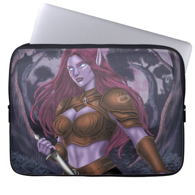 Capa Para Notebook Zendyr na floresta (Frente)