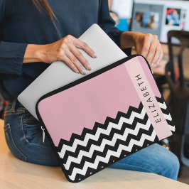 Capa Para Notebook Zigzag preto-e-branco, Chevron, rosa, seu nome
