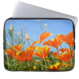 Capa Para Notebook Zomers gevoel van wilde oranje bloemen.