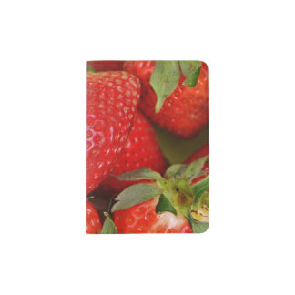 Capa Para Passaporte Morangos Vermelhos