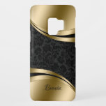 Capa Para Samsung Galaxy S9 Case-Mate Design geométrica negra e dourada<br><div class="desc">Damascos florais pretos com sotaques geométricos dourados. Monograma opcional.</div>
