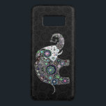 Capa Case-Mate Samsung Galaxy S8 Elefante Floral Colorido Bonito<br><div class="desc">Flores bonitinhas coloridas dispostas em forma de elefante e decoradas com pernos de diamantes multicolores (somente imagem de diamantes). Fundo do círculo preto.</div>