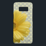 Capa Case-Mate Samsung Galaxy S8 Margarida Adorável,Flor,Bolinhas -Personalizadas<br><div class="desc">Adorável margarida amarela nas bolinhas com seu nome.</div>
