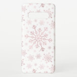 Capa Para Samsung Galaxy Flocos de neve bonito e cor-de-rosa no inverno em<br><div class="desc">Flocos de neve bonito de tamanho misto são espalhados por todo este padrão sazonal de Natal. Este design festivo bonitinho,  com um nítido fundo branco de inverno,  agradará qualquer idade e será perfeito para quem quiser padrões de Natal suaves e delicados.</div>
