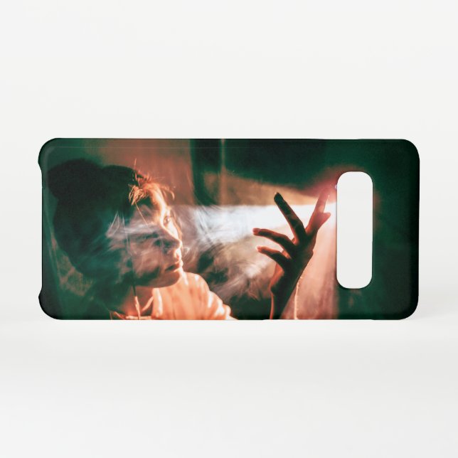 Capa Para Samsung Galaxy Mulher na Luz e Fumaça (Verso Horizontal)