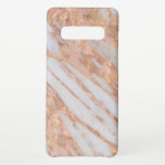 Capa Para Samsung Galaxy Padrão de mármore feminino, cor-de-rosa e branco e<br><div class="desc">Lindamente feminina,  esta design única apresenta um padrão de mármore abstrato em bandas estriadas de cor-de-rosa e branco com sutis brilhos dourados. Você pode adicionar um nome ou monograma se quiser personalizar este caso.</div>