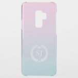 Capa Para Samsung Galaxy S9 Plus, Uncommon Monograma de wreath branco-rosa-a-azul<br><div class="desc">Pasta verde-a-azul-esbelta,  moderna e elegante,  com coroa branca e monograma opcional.</div>