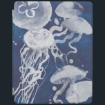 Capa Smart Para iPad Água-viva no fundo do Marinho<br><div class="desc">Água-viva no fundo do Marinho: Grace Popp</div>