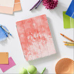 Capa Smart Para iPad Coral cor-de-rosa Padrão das Estrelas Moderno Nome<br><div class="desc">As estrelas elegantes têm uma cor rosa-coral fofinha com placas brancas de tinta. Design moderno e colorido. 🔹 Você pode personalizá-lo com seu nome monograma, excluir texto ou personalizar ainda mais - editar fontes, redimensionar/girar imagem, adicionar texto e muito mais :) 🔹 🔹 Enviar-me uma foto de sua compra ou...</div>