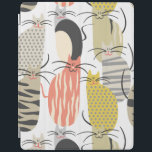 Capa Smart Para iPad Padrão Whimsical de Gatos Felizes<br><div class="desc">Feliz sorriso de cartoons originais de gatos encontrados em vecteezy.com e organizados em um padrão repetitivo. Uma escolha excelente para o amante do gato.</div>