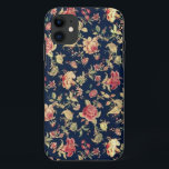 Capas de iphone cor-de-rosa florais do vintage<br><div class="desc">Este caso caracteriza um teste padrão floral do vintage.</div>
