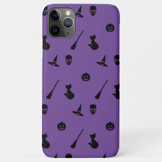 capas de iphone do padrão Halloween em roxo