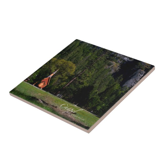 Capela em Yosemite (Lateral)