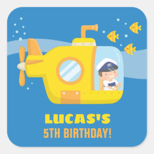 Capitão submarino sob os adesivos do Partido do Ma