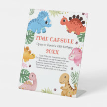 Cápsula de Festa de aniversário do Dinossauro do P