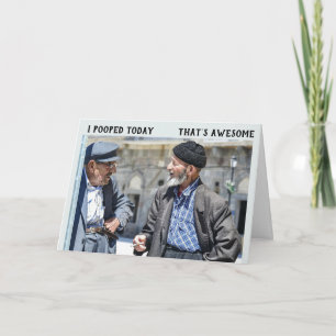 CARA ENGRAÇADA FICANDO COM CARTÃO DE ANIVERSÁRIO M