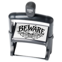 Avisar no Halloween Caveira Ossos Cruzados Marca G