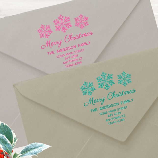 Carimbo Auto Entintado Elegante Snowflakes Endereço de devolução de chic  (Personalize this chic Christmas self inking stamp and add some snowflakes to your return address)