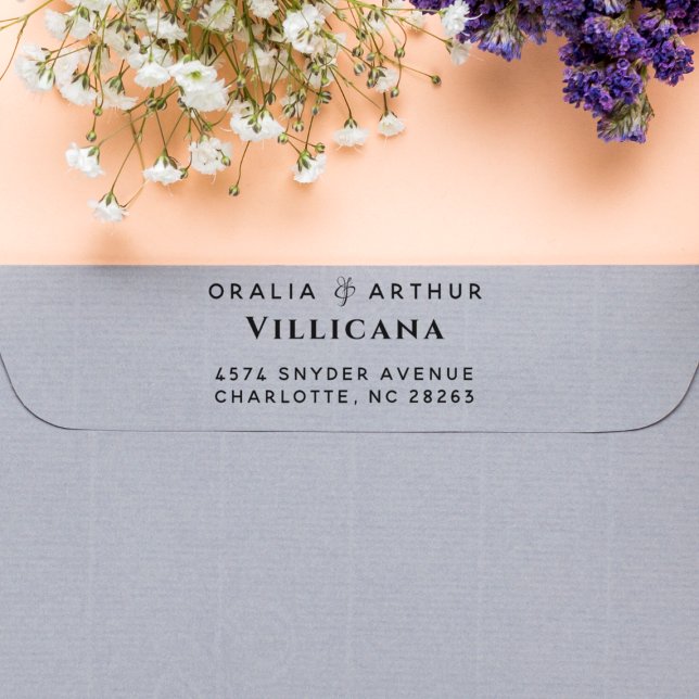 Carimbo Auto Entintado Endereço de Devolução de Nomes de Casais de Ampers (Rubber Stamp Mock-up)