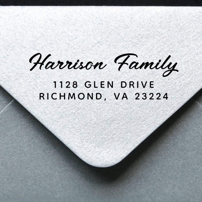 Carimbo Auto Entintado Endereço de Devolução do Nome da Família de Script (Add a touch of sophistication and elegance to every envelope with minimal effort)