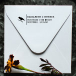 Carimbo Auto Entintado Endereço de Devolução Legant Vintage Gothic Weddin<br><div class="desc">Se você está planejando um casamento gótico, então esse selo de autoinchaço é perfeito para você! Ele apresenta um elegante design com um corvo empoleirado sobre um galho assustador. Você pode usá-lo para personalizar seus convites de casamento, cartas de agradecimento e outros artigos de papelaria. Além disso, o recurso de...</div>
