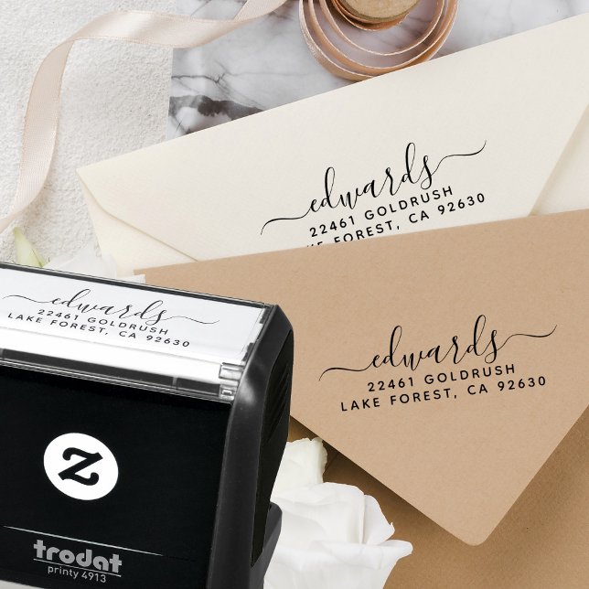 Carimbo Auto Entintado Endereço de Retorno Mínimo Moderno do Sobrenome de (Criador carregado)